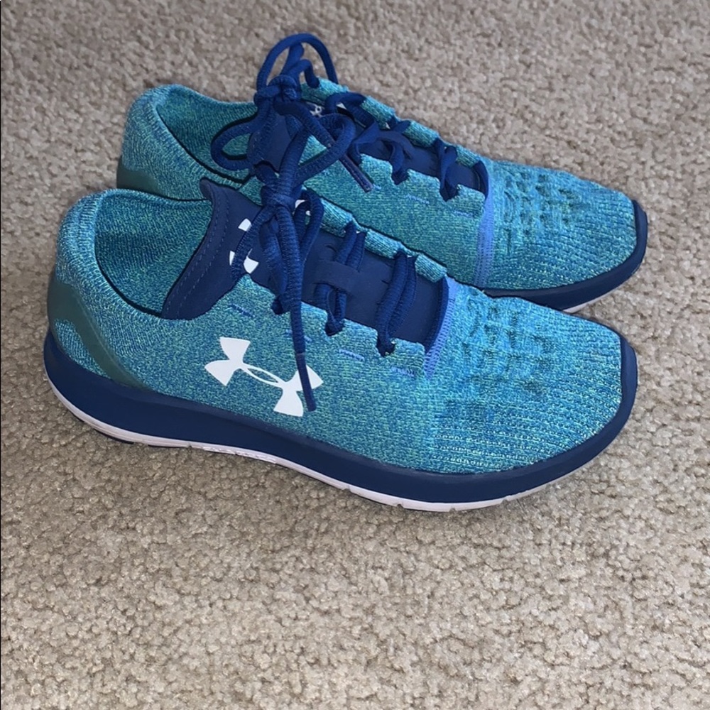 Women’s UA Shoe